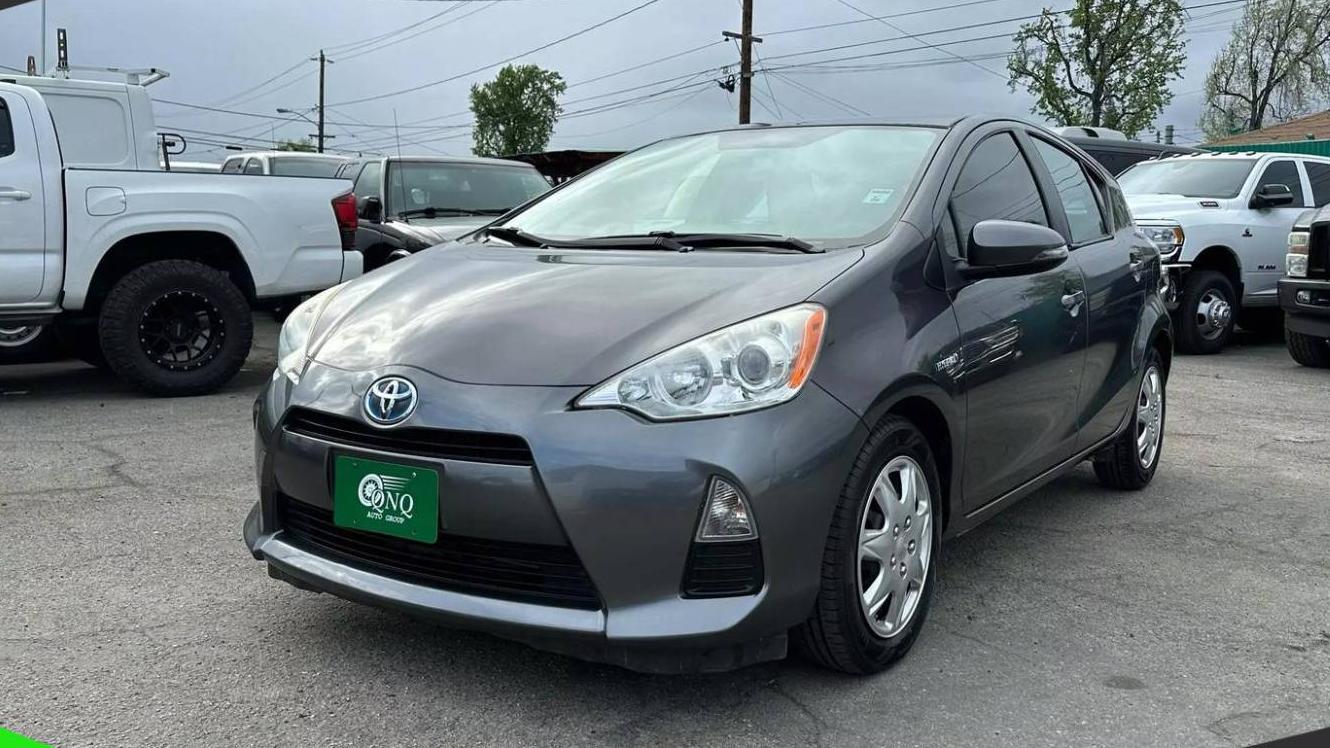 TOYOTA PRIUS C 2013 JTDKDTB35D1053881 image